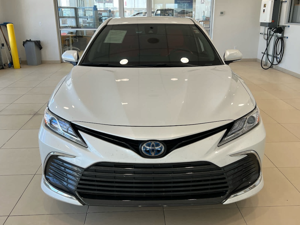Used 2023 Toyota Camry Hybrid XLE Sedan