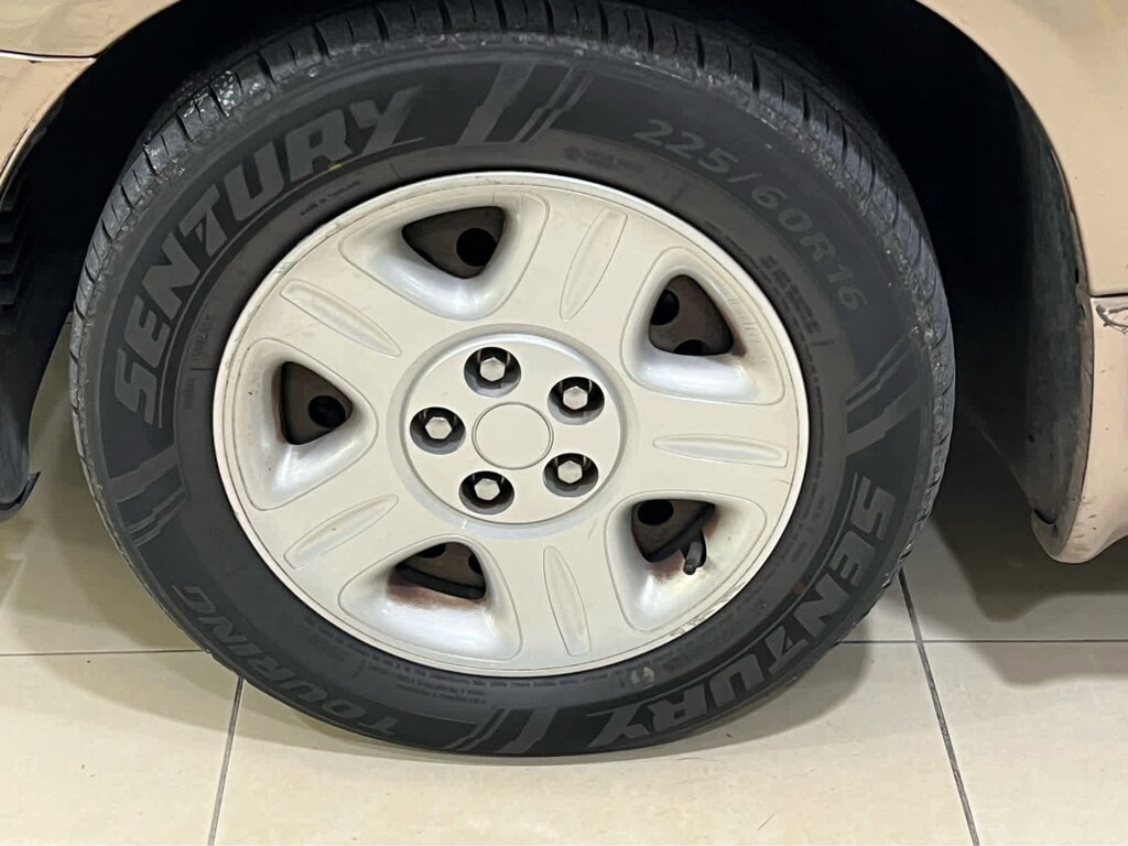 Used 2002 Dodge Intrepid SE Sedan