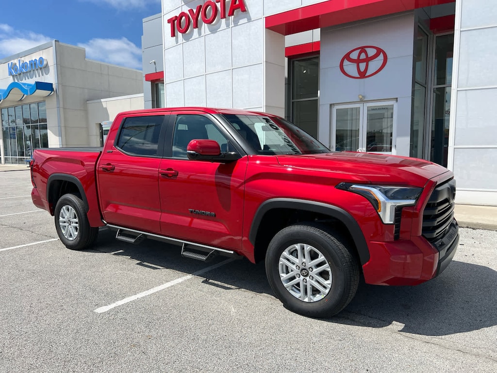 New 2026 Toyota Tundra SR5 SR5 CREWMAX 5.5
