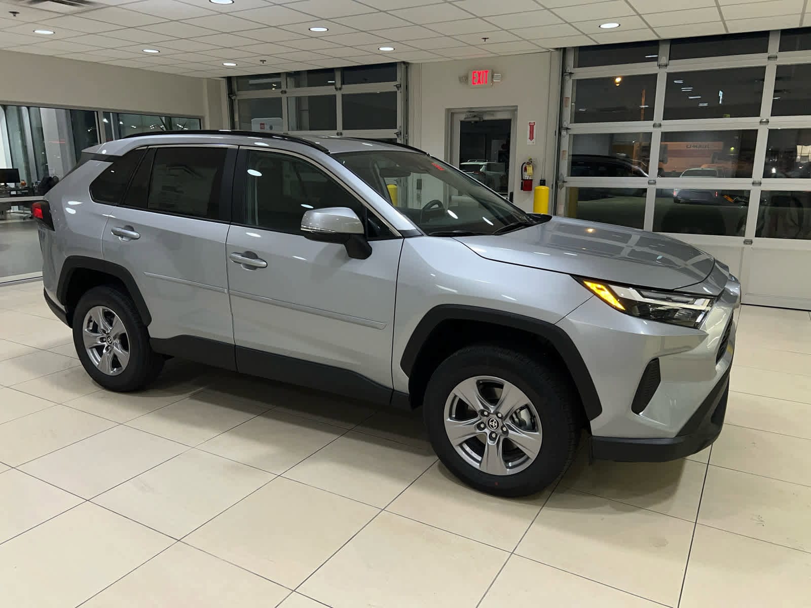 2025 Toyota RAV4 XLE AWD SUV 