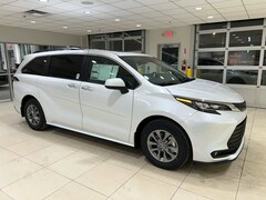 New 2026 Toyota Sienna XLE 7 PASSENGER 5TDYRKEC5TS303641 for sale in Kokomo IN