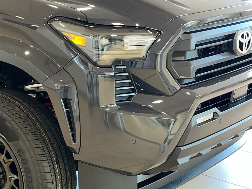 New 2025 Toyota Tacoma SR5 4X4 DOUBLE CAB