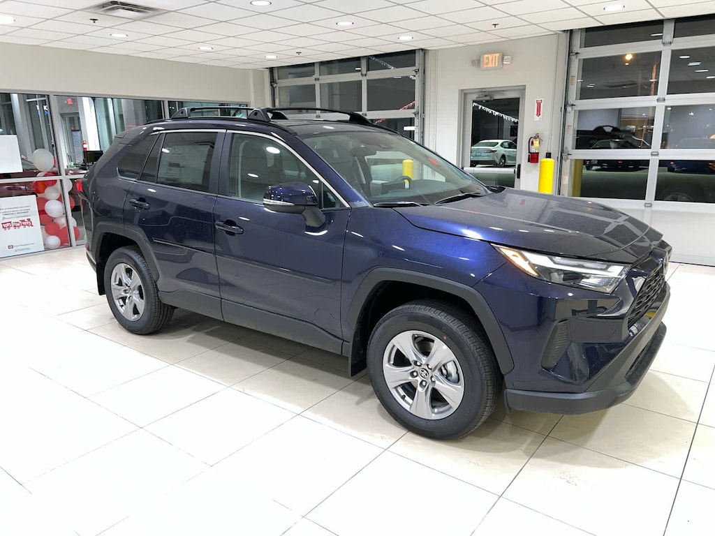 New 2025 Toyota RAV4 XLE XLE AWD SUV