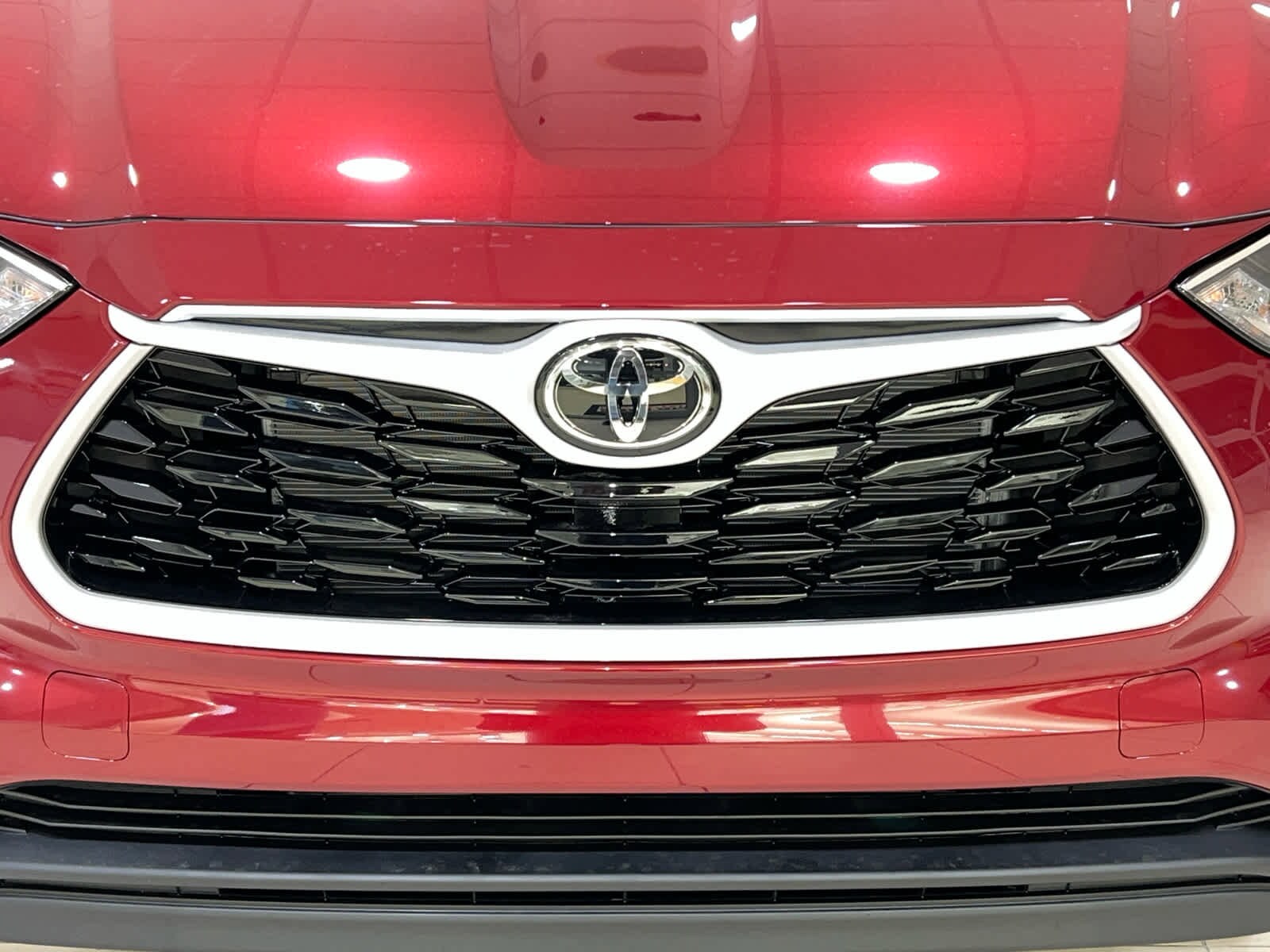 2026 Toyota Highlander XLE XSE Platinum Limited photo 3