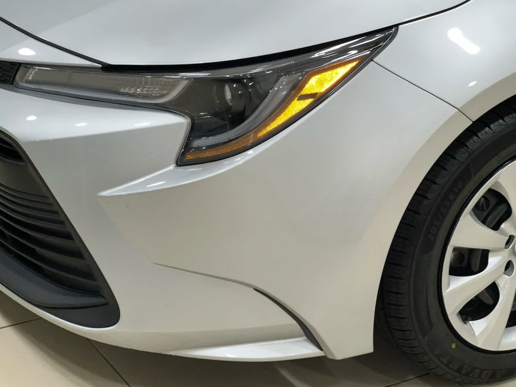 Used 2025 Toyota Corolla LE Sedan