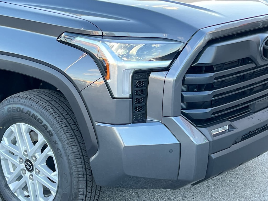 New 2026 Toyota Tundra SR5 SR5 CREWMAX 5.5