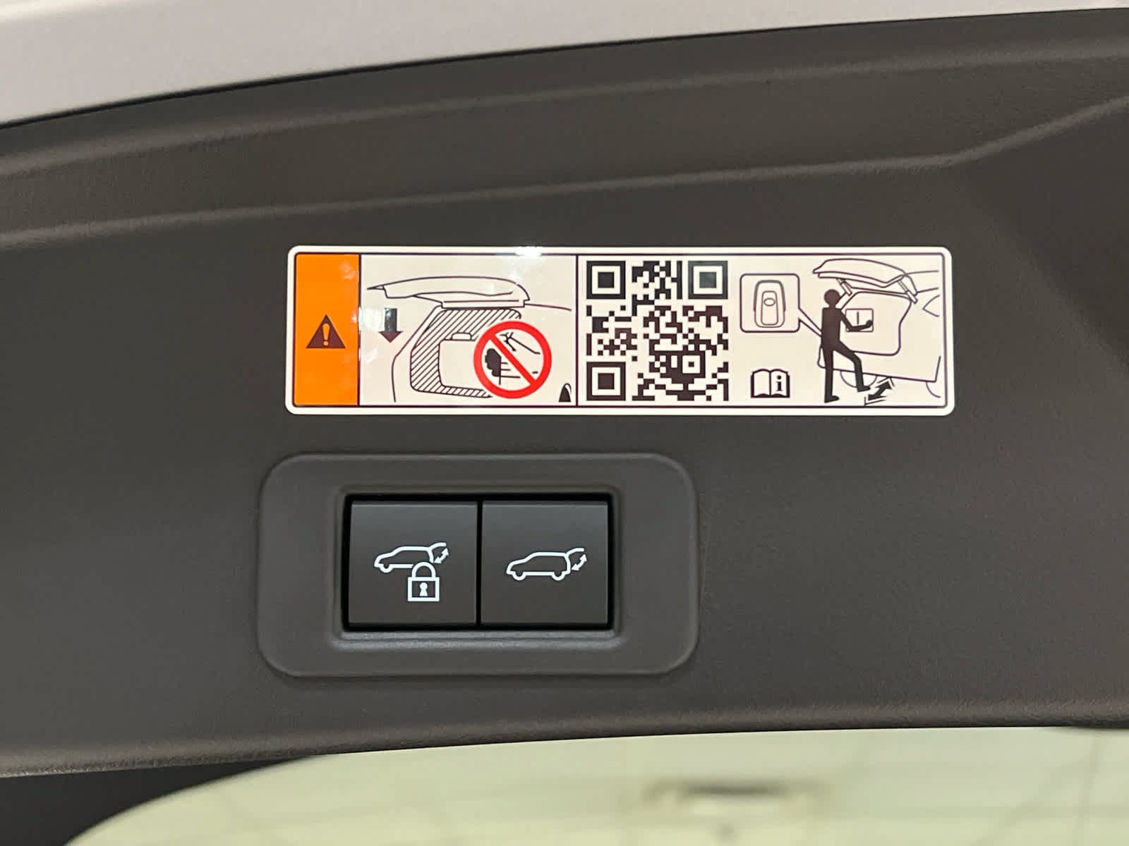 2026 Toyota bZ Woodland Woodland Premium - Photo 10