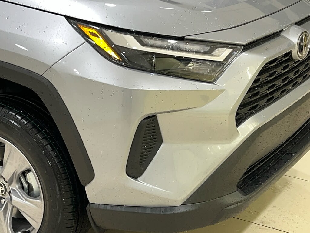 New 2025 Toyota RAV4 XLE XLE AWD SUV