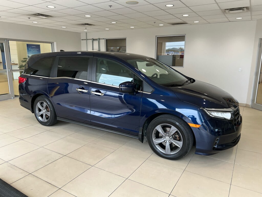 Used 2024 Honda Odyssey EX Van