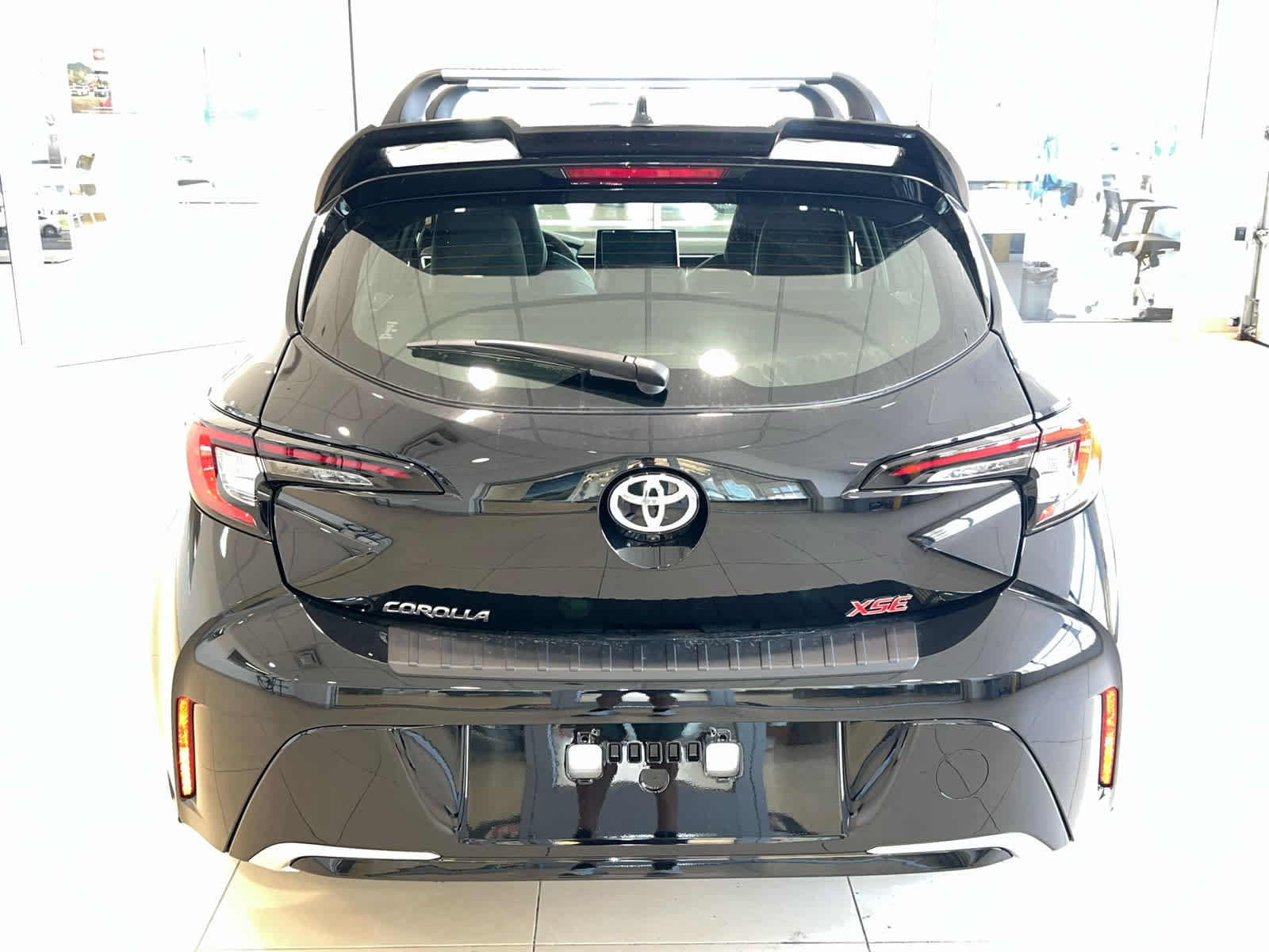 2026 Toyota Corolla Hatchback XSE - Photo 6