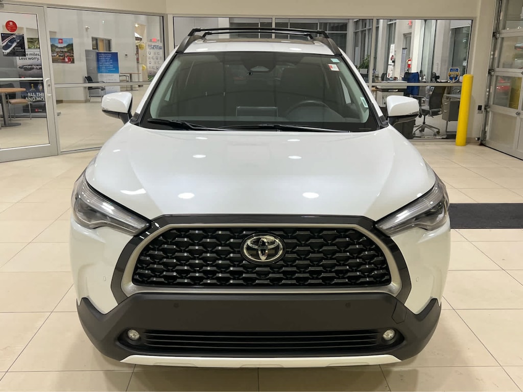 Used 2024 Toyota Corolla Cross XLE SUV
