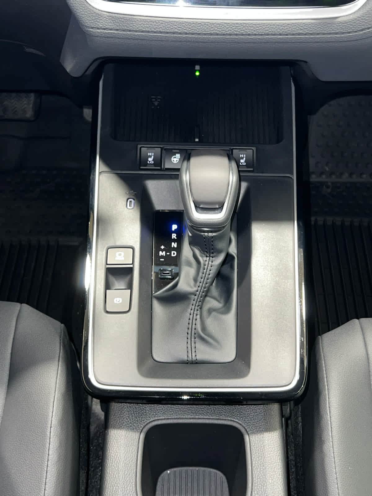2026 Toyota Corolla Cross XLE - Photo 25
