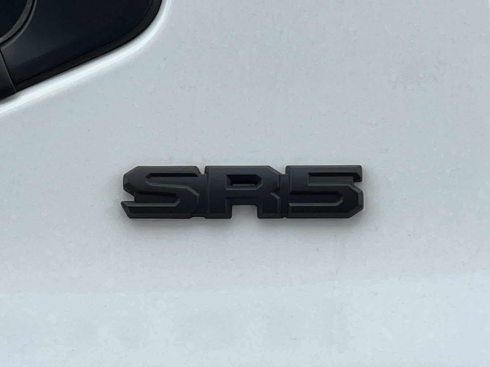 2026 Toyota Tundra SR5 - Photo 7