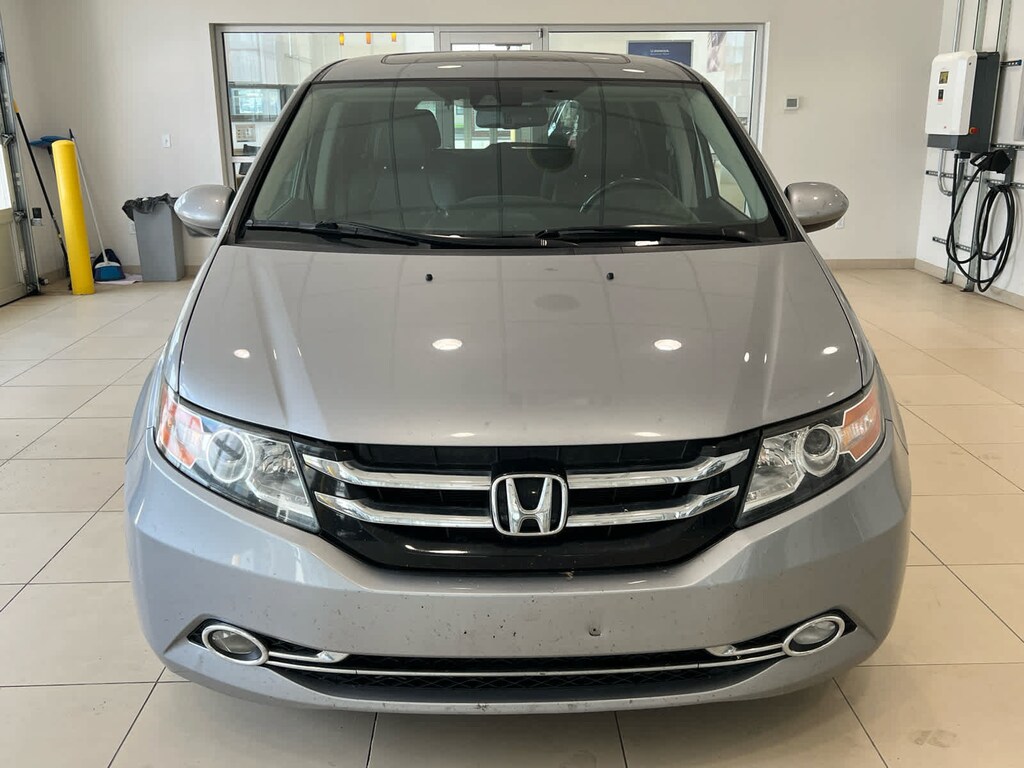 Used 2016 Honda Odyssey EX-L Van Passenger Van