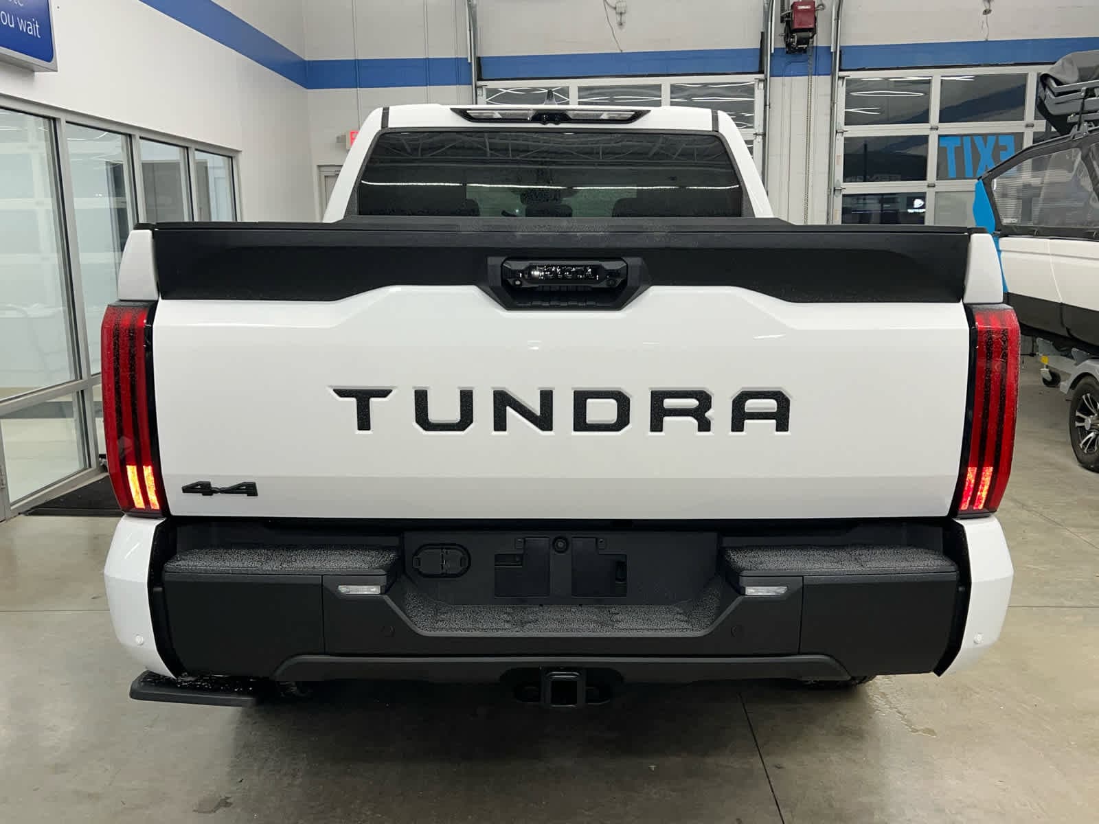 2026 Toyota Tundra SR5 - Photo 9