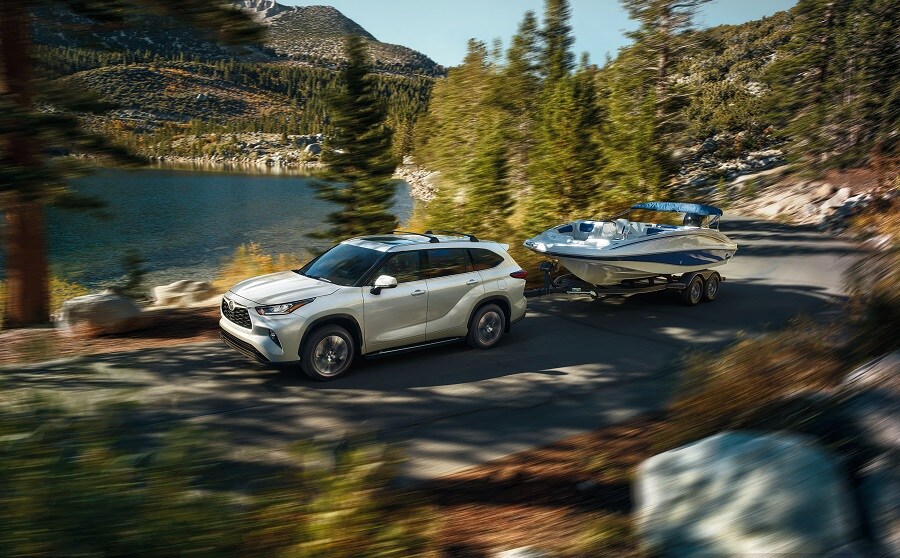 The Toyota Highlander Vs. Ford Explorer | Kokomo Toyota