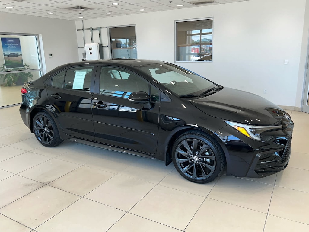 Used 2024 Toyota Corolla SE Sedan