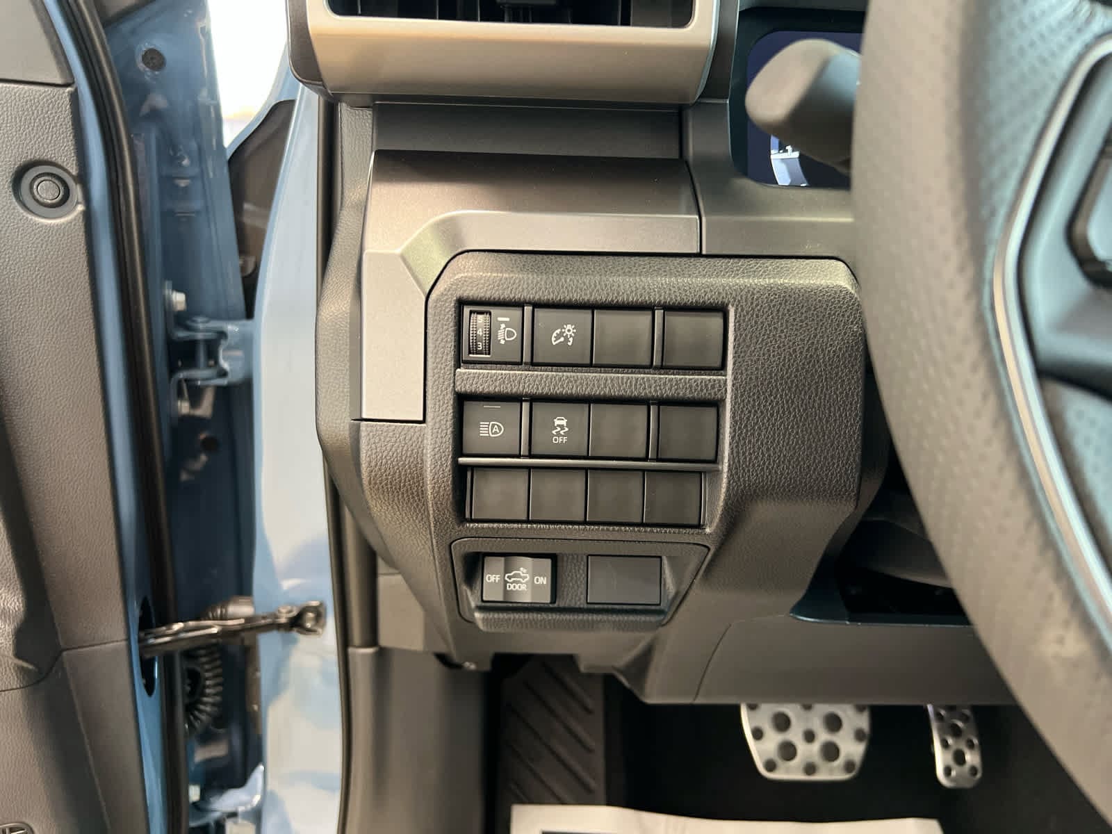 2026 Toyota Tacoma TRD Sport - Photo 18