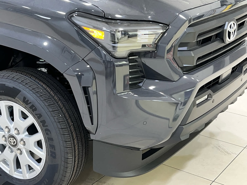 New 2025 Toyota Tacoma SR5 4X4 DOUBLE CAB