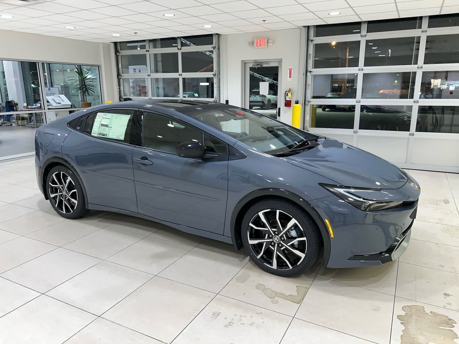 2026 Toyota Prius XSE's photo