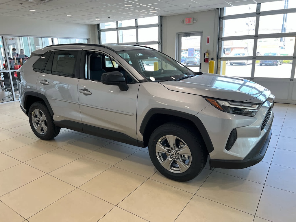 New 2025 Toyota RAV4 Hybrid LE LE AWD SUV