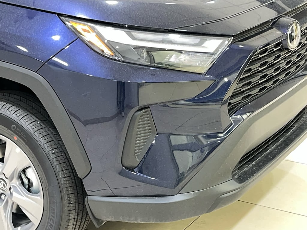 New 2025 Toyota RAV4 XLE XLE AWD SUV
