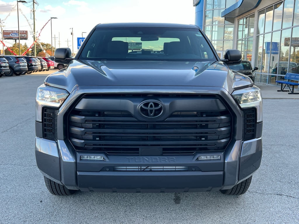 New 2026 Toyota Tundra SR5 SR5 CREWMAX 5.5