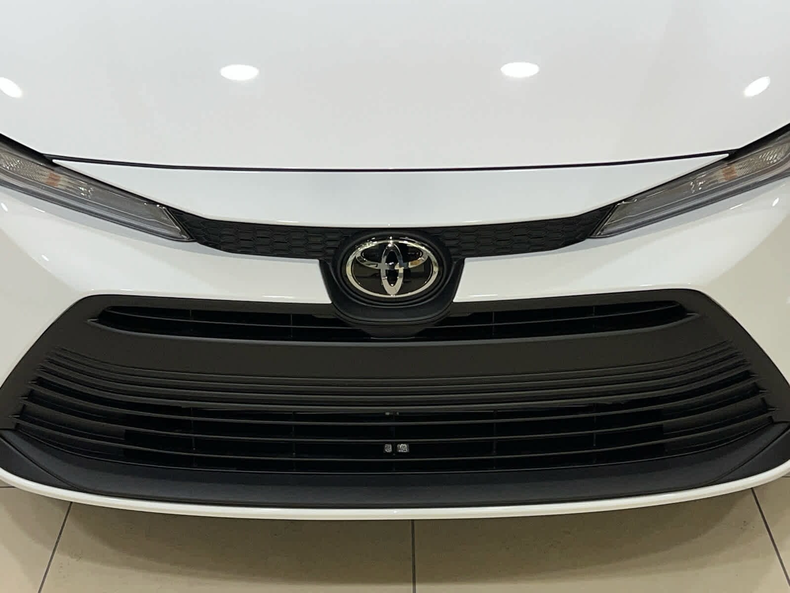 2026 Toyota Corolla LE photo 4