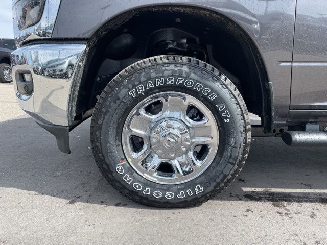2025 RAM 2500 Tradesman - Photo 9