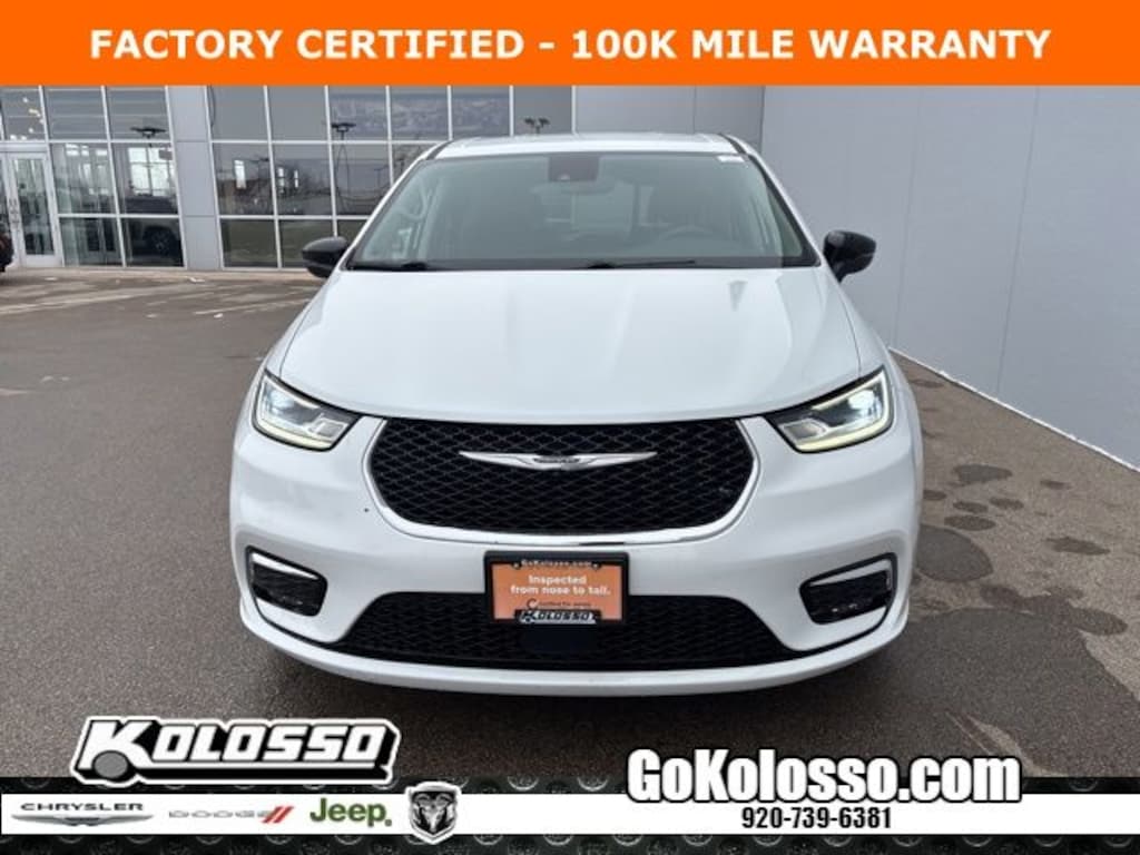 Used 2024 Chrysler Pacifica Touring L Minivan/Van