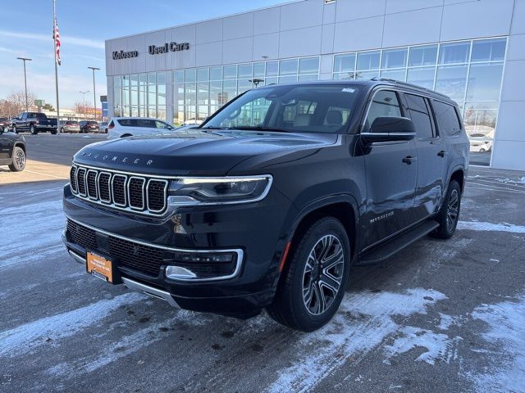 Used 2024 Jeep Wagoneer L Series II SUV
