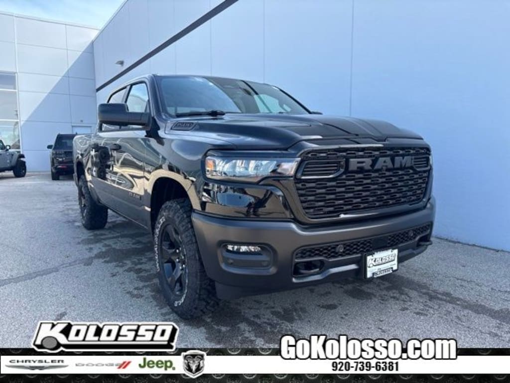 New 2026 Ram 1500 WARLOCK CREW CAB 4X4 5'7 BOX Pickup