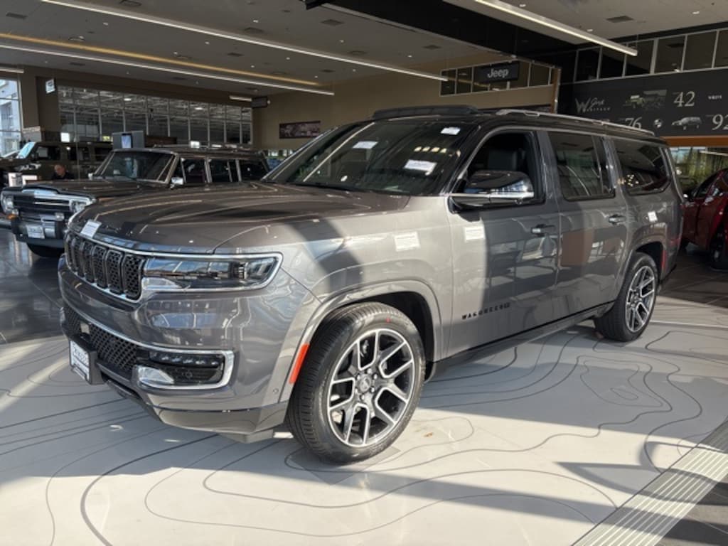 New 2025 Jeep Wagoneer L SUPER 4X4 Sport Utility