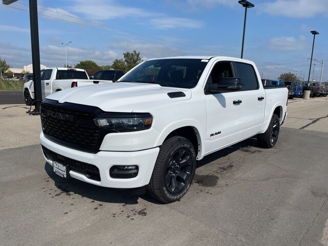 2025 Ram 1500 Big Horn photo 3
