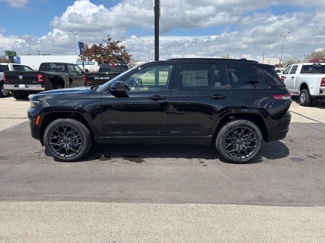 2025 Jeep Grand Cherokee Summit Reserve photo 4
