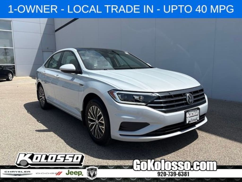 Used 2019 Volkswagen Jetta SEL Sedan