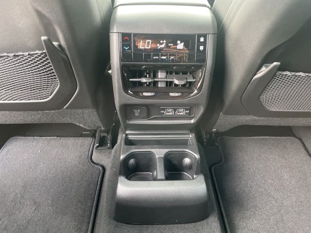 2025 Jeep Grand Cherokee L Altitude - Photo 16