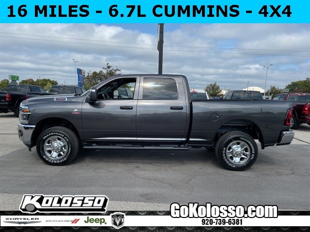 2025 Ram 2500 Tradesman photo 4