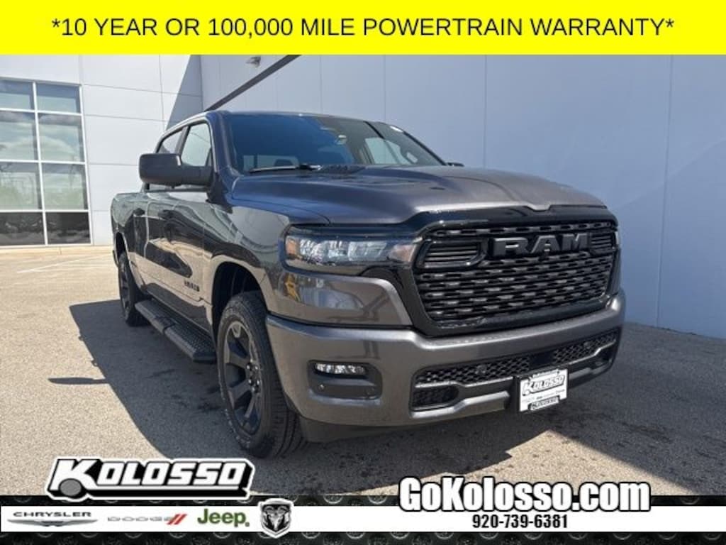 New 2026 Ram 1500 EXPRESS CREW CAB 4X4 5'7 BOX Pickup