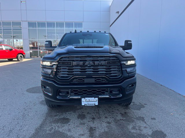 New 2027 Ram 2500 TRADESMAN CREW CAB 4X4 Pickup