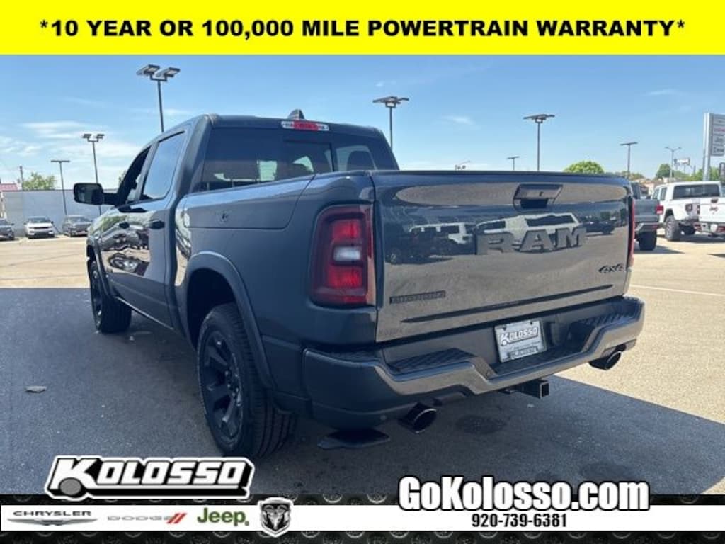 New 2026 Ram 1500 BIG HORN CREW CAB 4X4 5'7 BOX Pickup