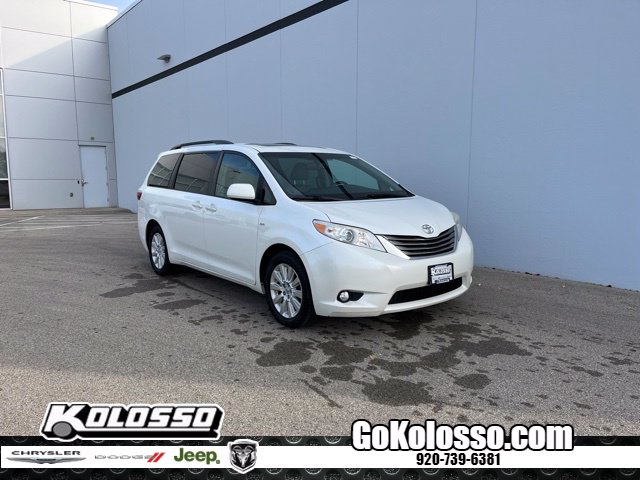 2016 Toyota Sienna XLE