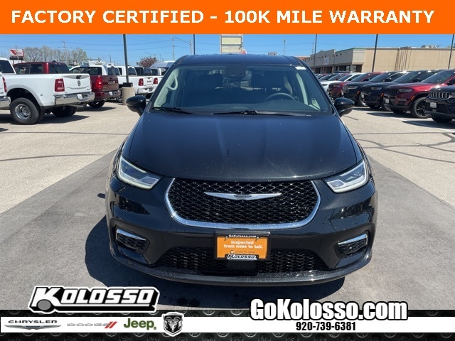 Used 2024 Chrysler Pacifica Touring L with VIN 2C4RC1BG2RR101686 for sale in Appleton, WI