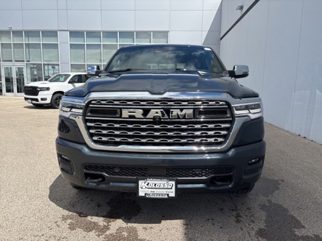 New 2026 Ram 1500 LIMITED CREW CAB 4X4 5'7 BOX Pickup