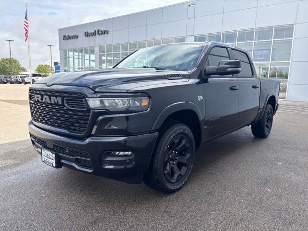 New 2026 Ram 1500 Big Horn Crew Cab 4x4 5'7 Box Pickup