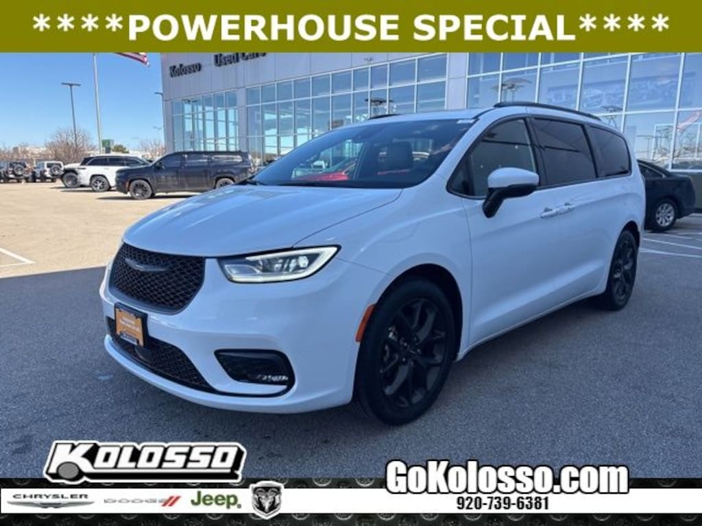 Used 2023 Chrysler Pacifica Touring L Minivan/Van