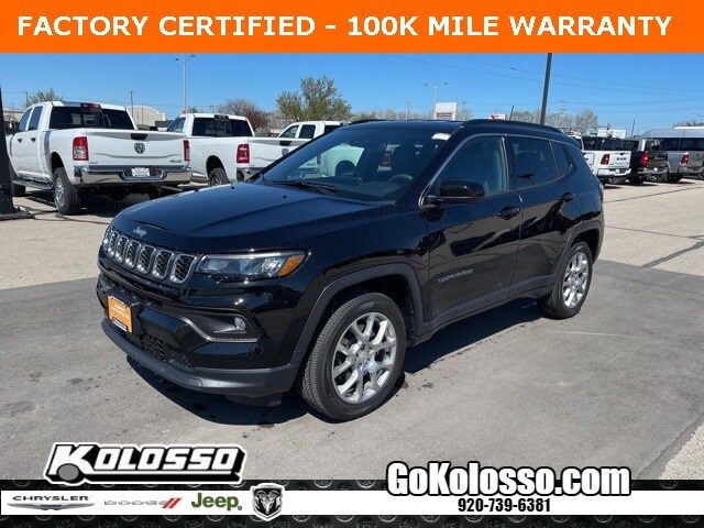 2024 Jeep Compass Latitude Lux photo 3