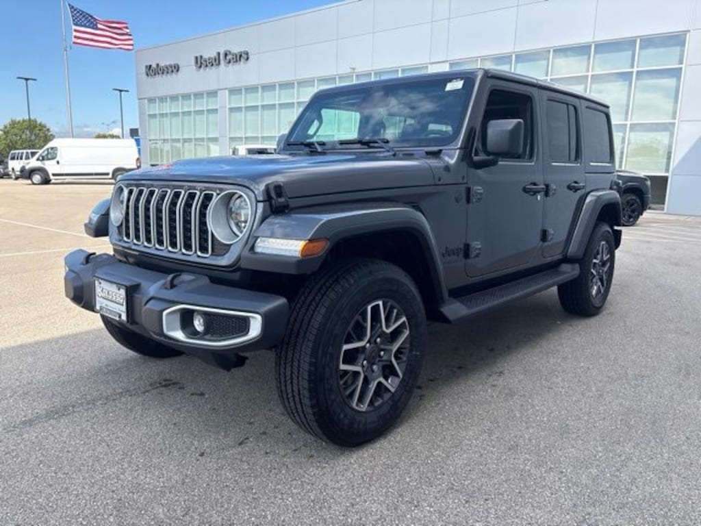 New 2026 Jeep Wrangler 4-DOOR SAHARA Sport Utility