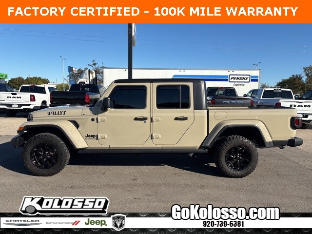 2022 Jeep Gladiator Sport photo 3