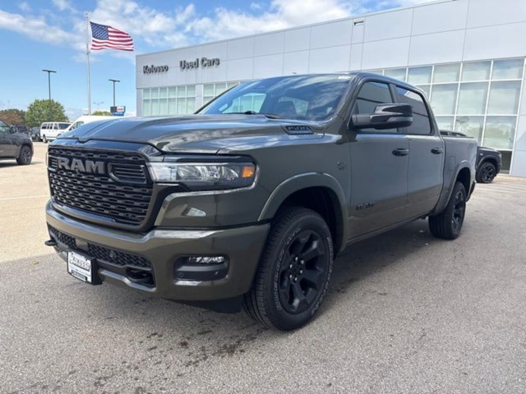 New 2027 Ram 1500 BIG HORN CREW CAB 4X4 5'7 BOX Pickup